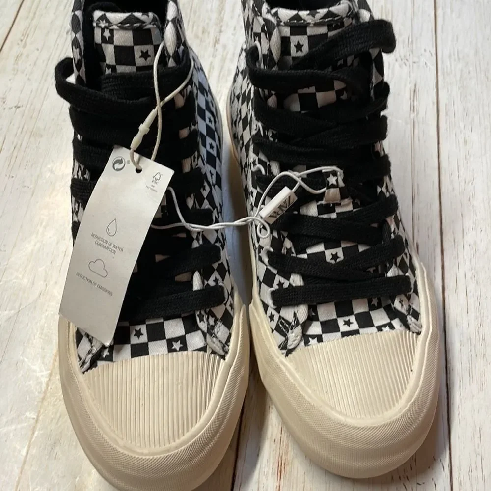 Zara Kids Checkerboard High Top Sneakers Star Print Canvas Size 2.5